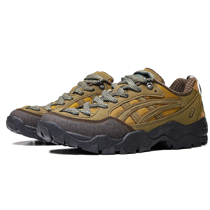 Asics GEL-Pickax U.sage X 'modern Safari Brown' 1203A672-200