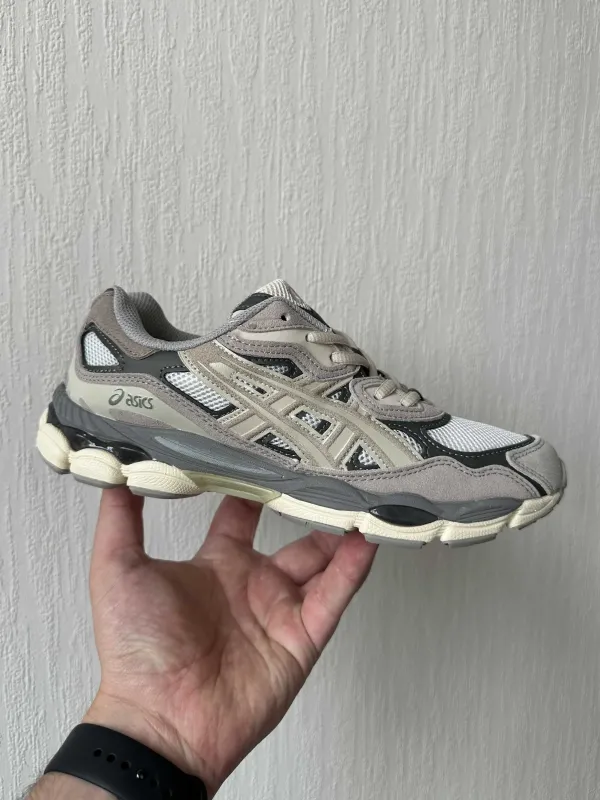 Asics GEL-NYC Grey Beige v2