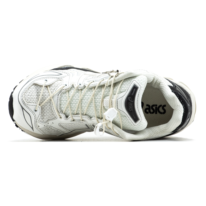 Asics Gel-Kayano 14 . 1574