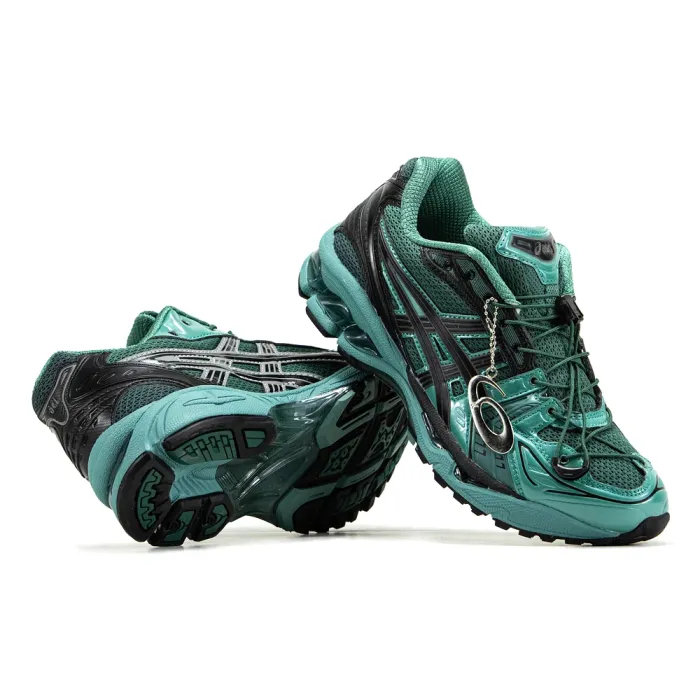 Asics Gel-Kayano 14 . 1572