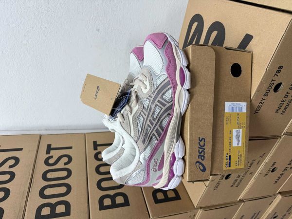 Asics GEL-NYC Pink v1