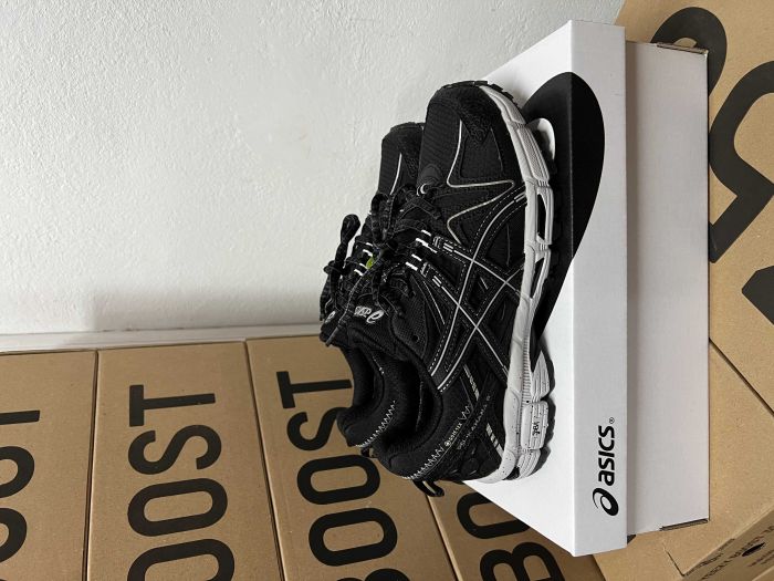 Asics GEL-Kahana 8 Black Grey Gor-Tex +