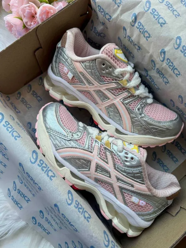 Asics GEL-Nimbus Gel Nimbus 10.1 Strawberry Split Pack