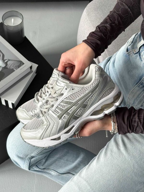 Asics GEL-Kayano 14 “Cloud Grey”