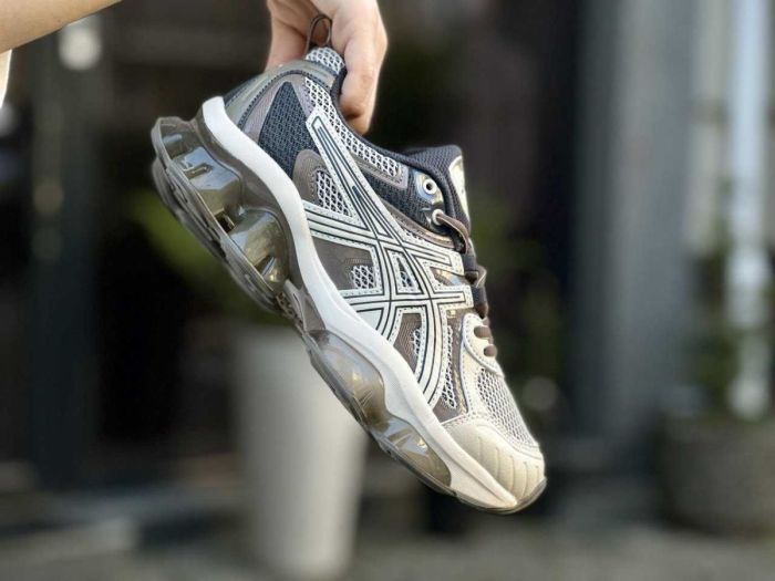 Asics GEL-Quantum Kinetic Beige Brown