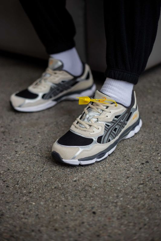 Asics GEL-NYC Beige/Silver/Black